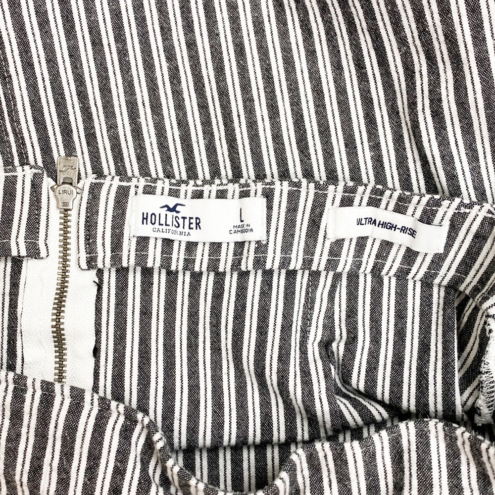 HOLLISTER Ultra High Rise Mini Skirt - Picture 7 of 8